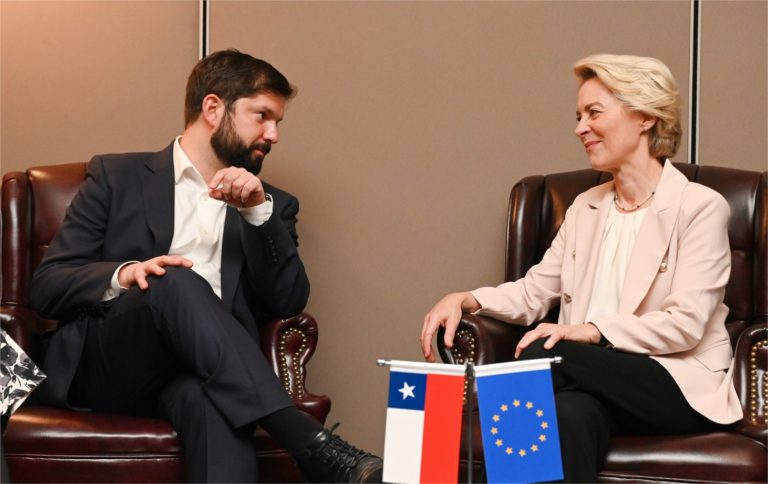 Fyh6tDwWYAUcEXm.jpeg - Fotos