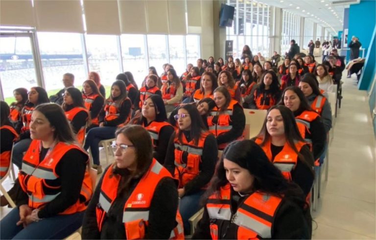 mujeres codelco