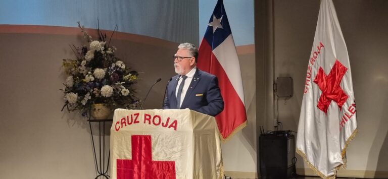 Dr. Rafael Méndez Mella, Presidente de la Cruz Roja Chilena