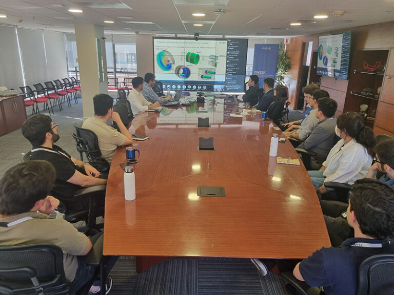 FOTO SYNTEC EN EWEEK 2-web