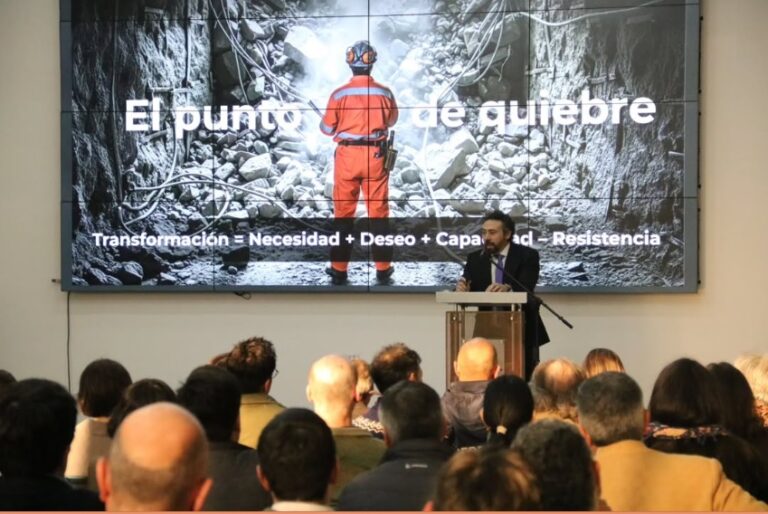 INAUGURACION-DE-LA-ESCUELA-MINERIA