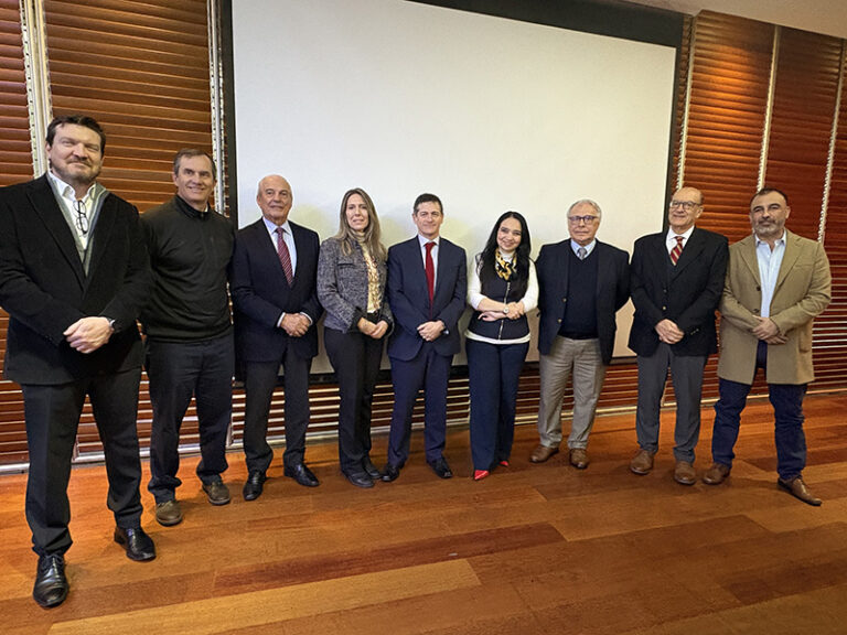 Aprimin y Minera El Abra.