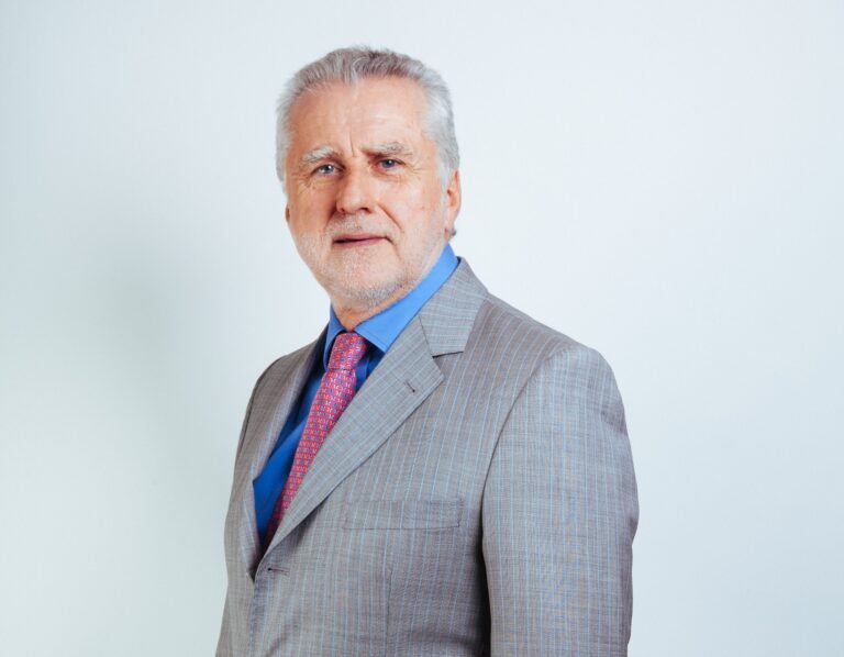 Jorge_Máximo_Arturo_Pacheco_Matte,_ministro_de_energía