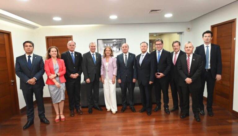 Gremios-y-presidente-electo-1