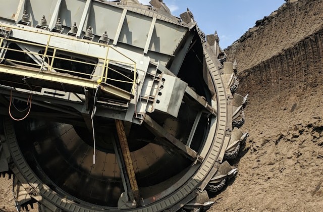 albert-hyseni-qGvaeZRc80w-unsplash