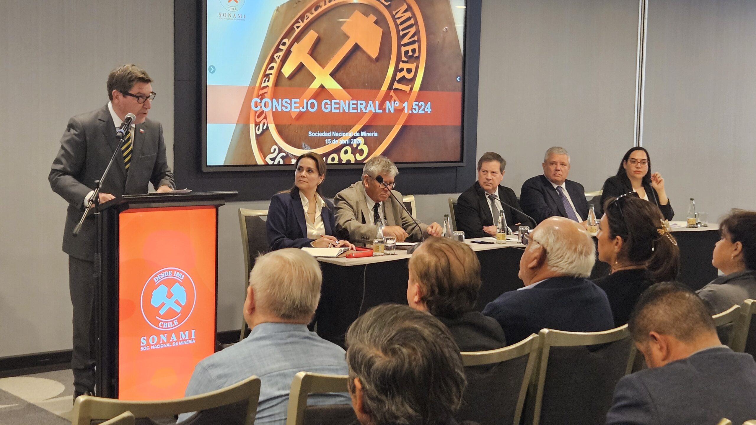 Fotos-y-videos-Consejo-Gral-N°-1524-150426-108