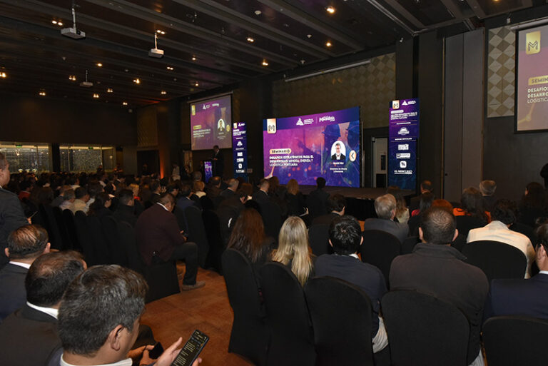 Inversión, logística, energía y minería fueron abordados en seminario de Antofagasta con mirada regional