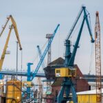 wal_172619-cranes-7921948_640